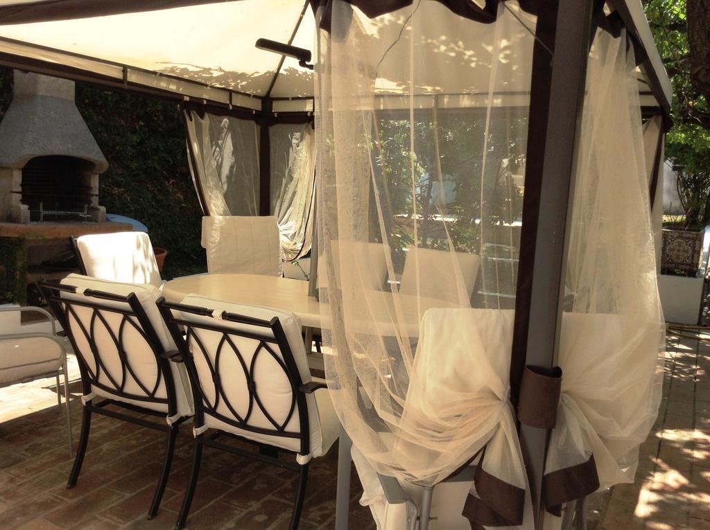 Casa Amarela Guesthouse 拉哥斯 外观 照片